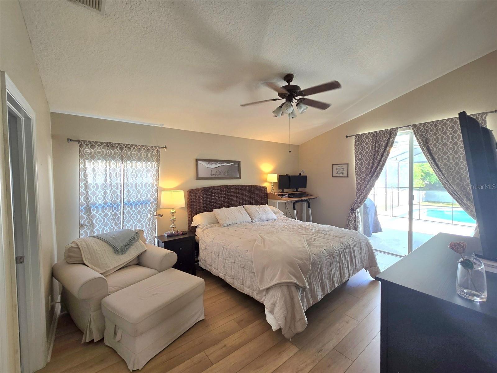 31150 HARTHORN CT, WESLEY CHAPEL, FL, 33543