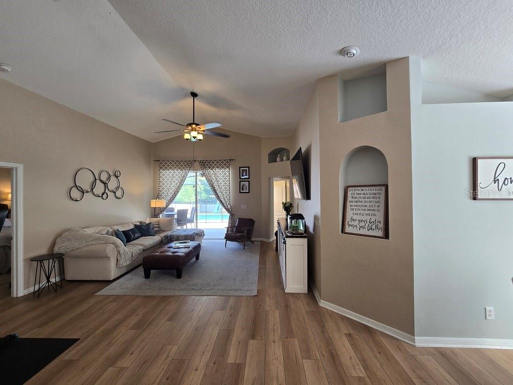 31150 HARTHORN CT, WESLEY CHAPEL, FL, 33543