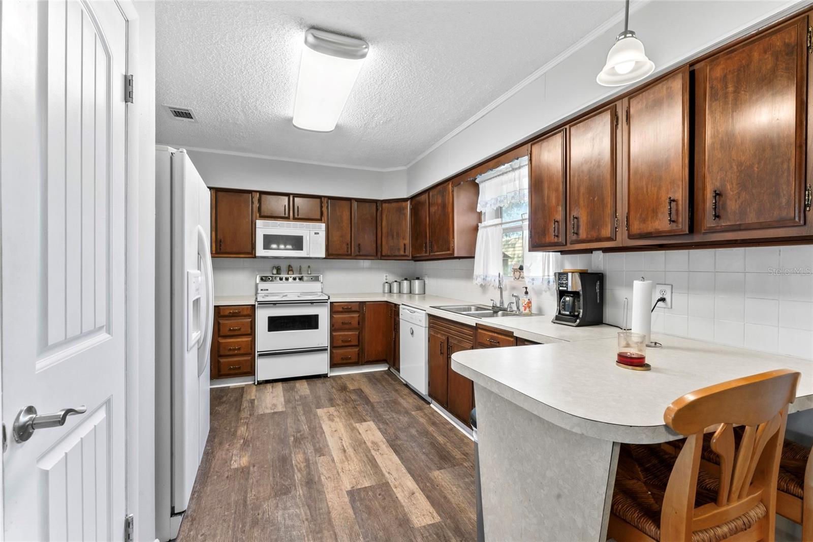 202 NEW HOPE RD, BRANDON, FL, 33510