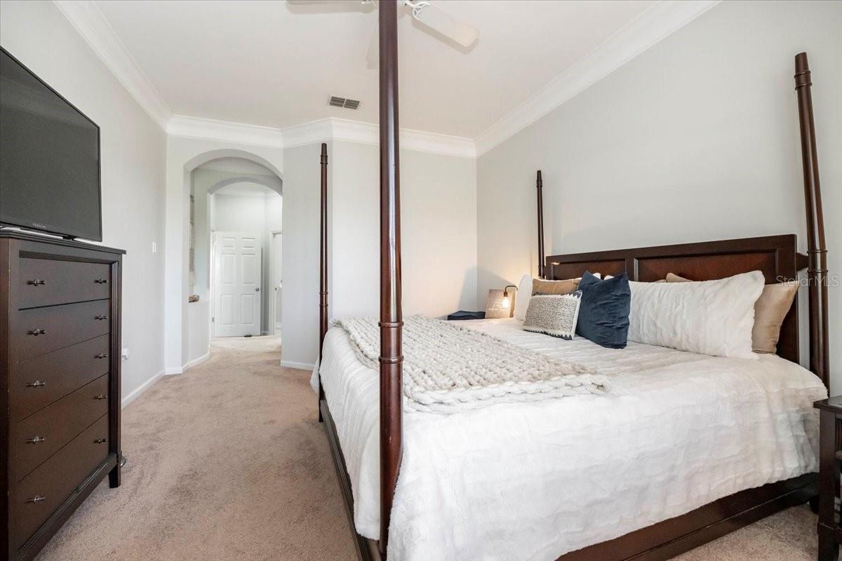 3071 SHOAL CREEK VILLAGE DR, LAKELAND, FL, 33803