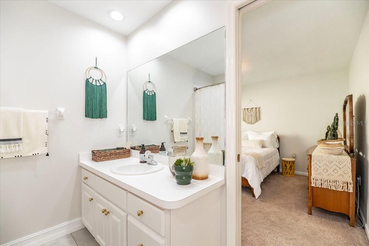 3071 SHOAL CREEK VILLAGE DR, LAKELAND, FL, 33803