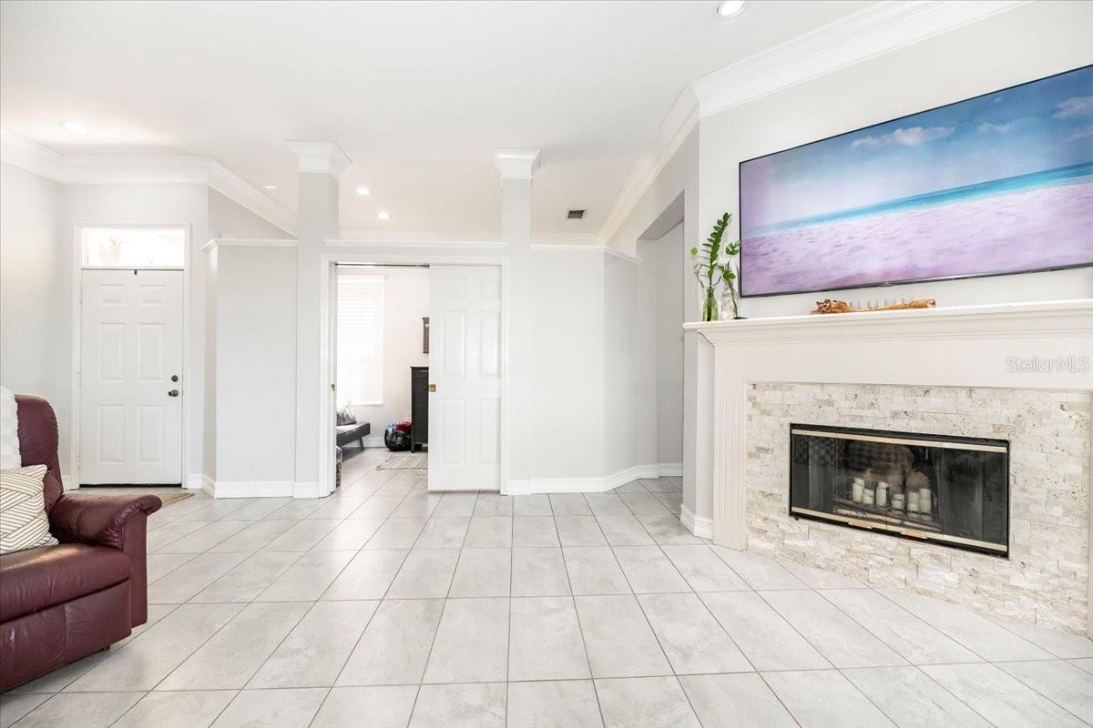 3071 SHOAL CREEK VILLAGE DR, LAKELAND, FL, 33803
