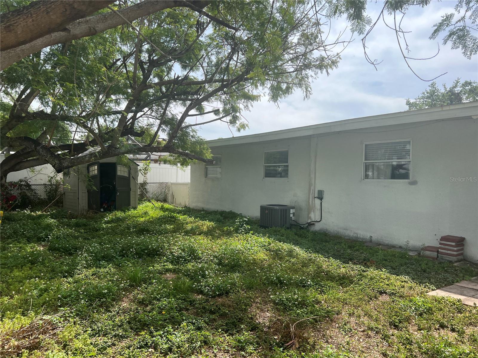 4431 W WALLACE AVE, TAMPA, FL, 33611