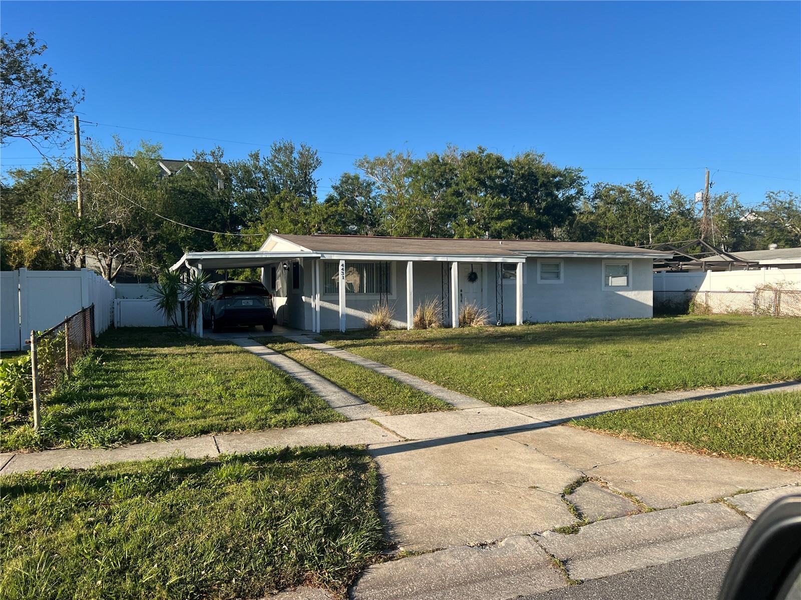 4431 W WALLACE AVE, TAMPA, FL, 33611