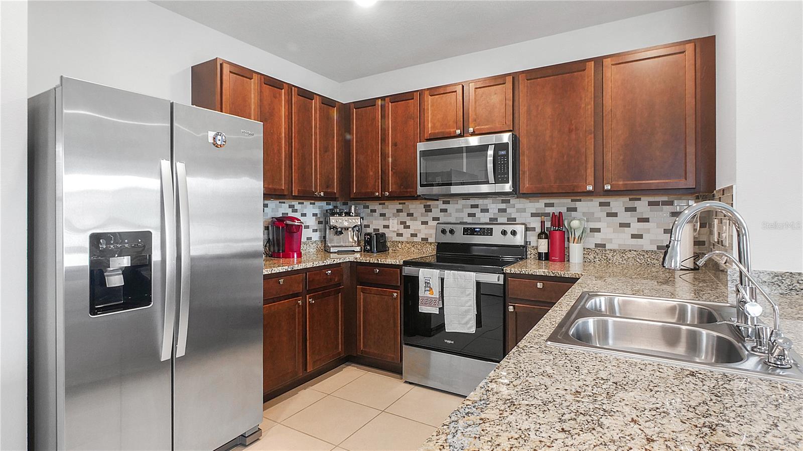 10914 PENNY GALE LOOP, SAN ANTONIO, FL, 33576