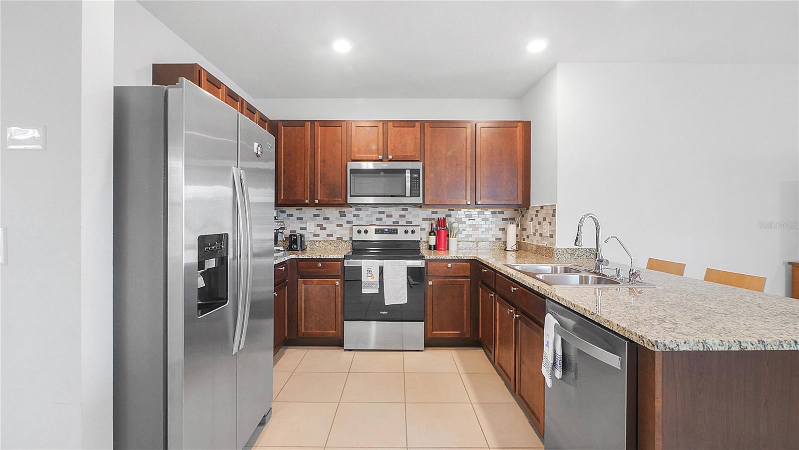 10914 PENNY GALE LOOP, SAN ANTONIO, FL, 33576