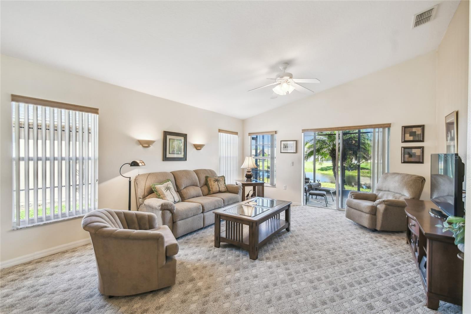 238 ACADIA DR, POINCIANA, FL, 34759