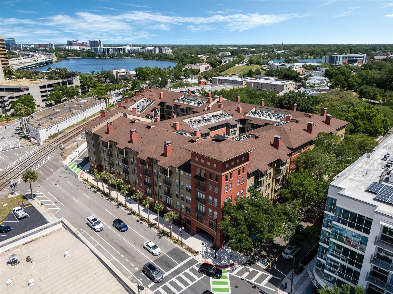 911 N ORANGE AVE #550, ORLANDO, FL, 32801