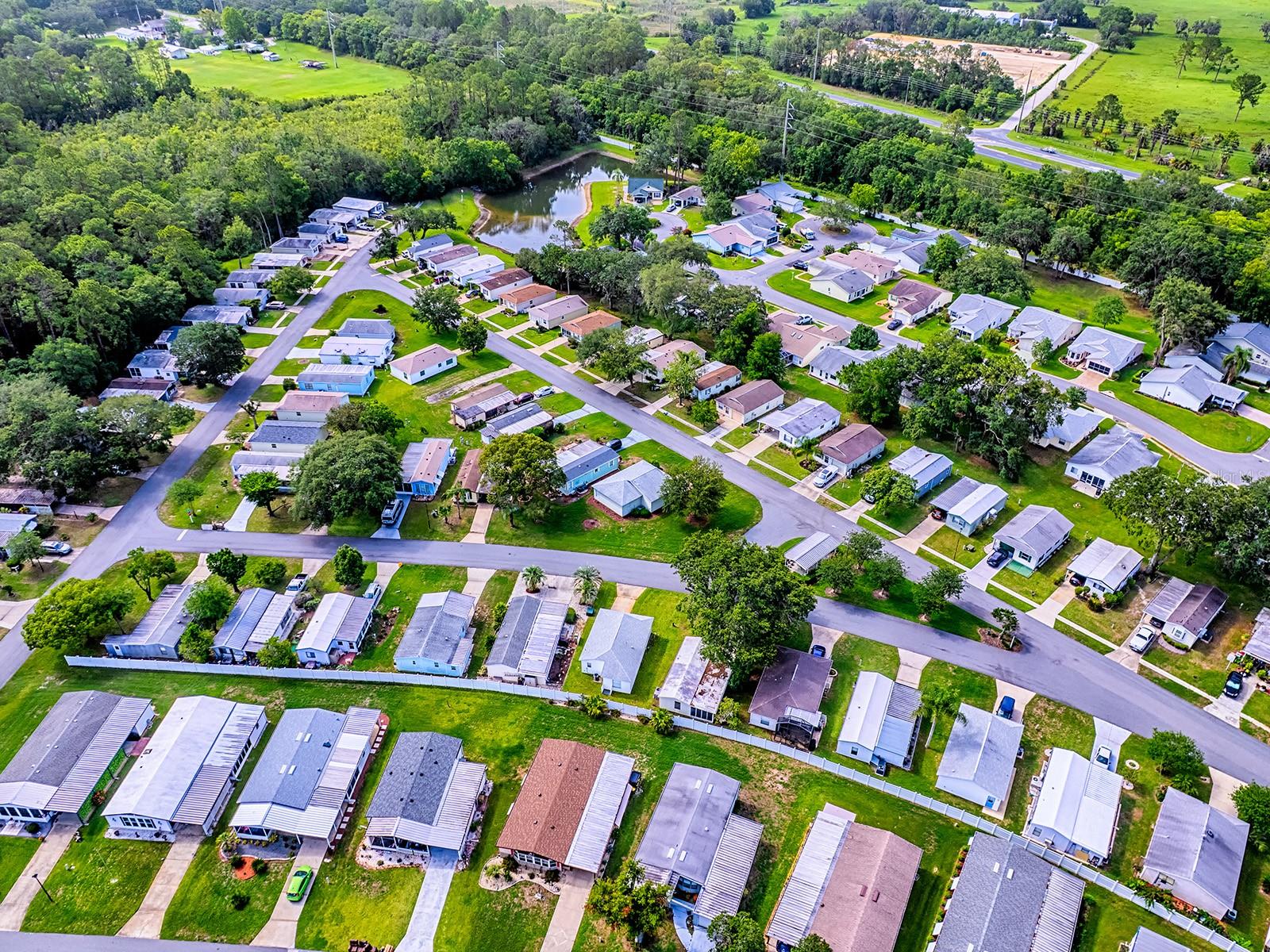 701 COTTAGE PARK LN, LEESBURG, FL, 34748