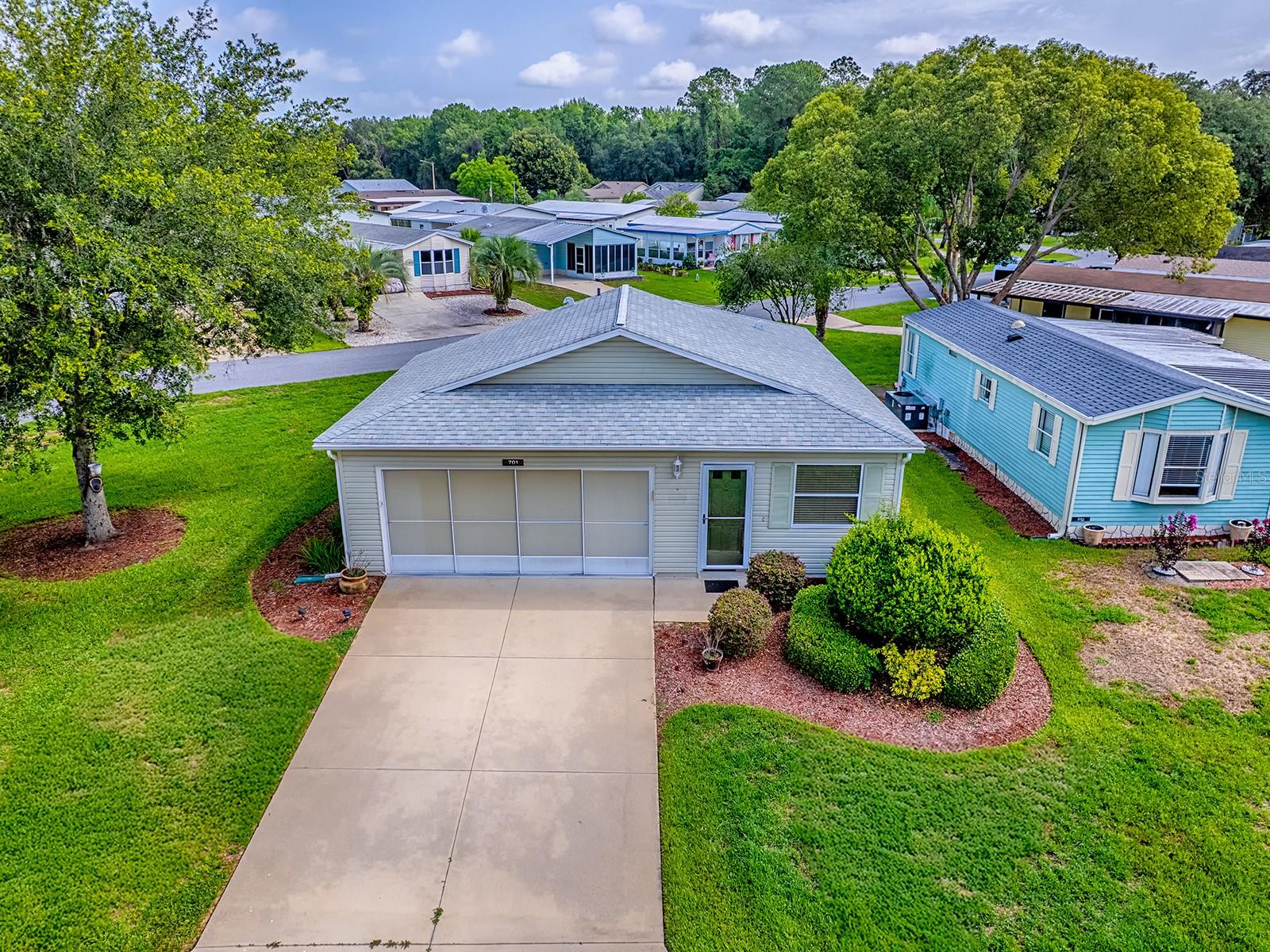 701 COTTAGE PARK LN, LEESBURG, FL, 34748