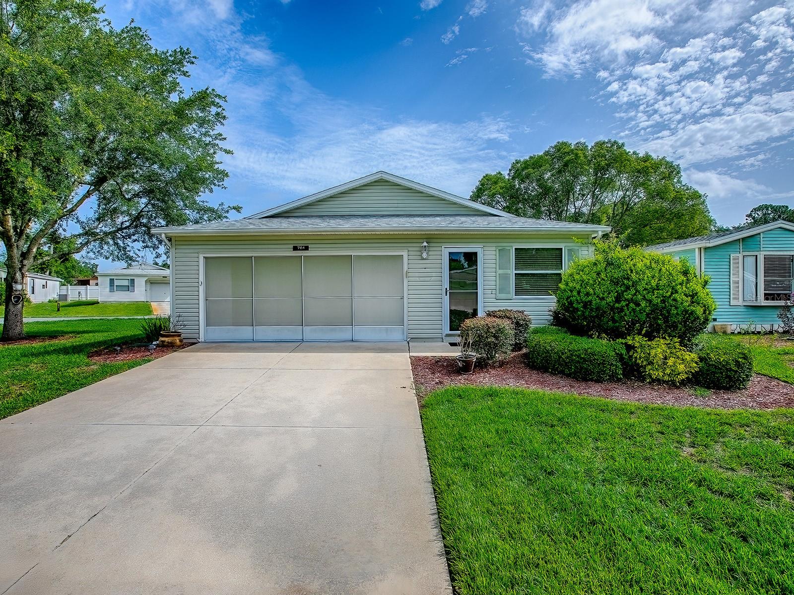 701 COTTAGE PARK LN, LEESBURG, FL, 34748