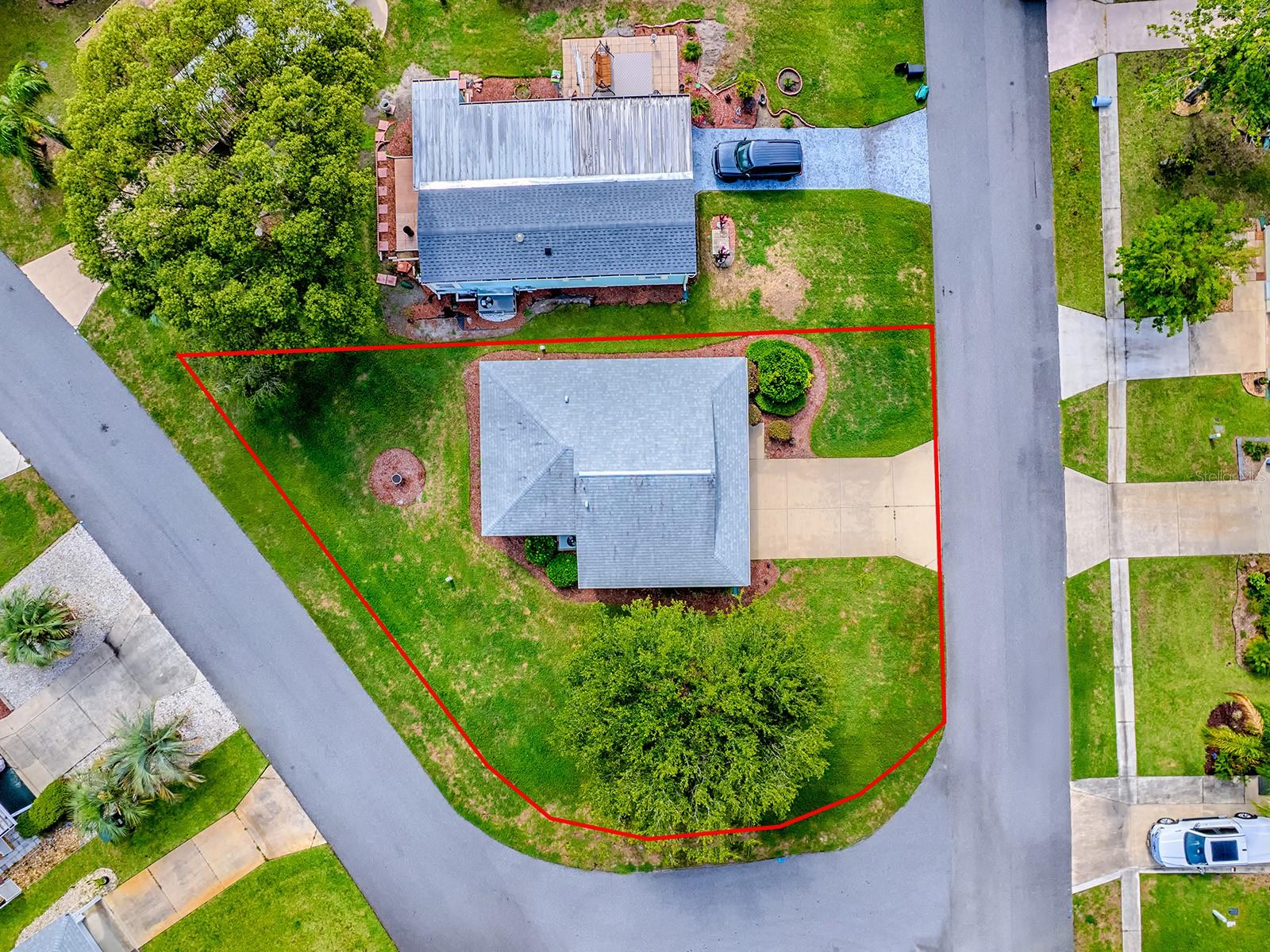701 COTTAGE PARK LN, LEESBURG, FL, 34748