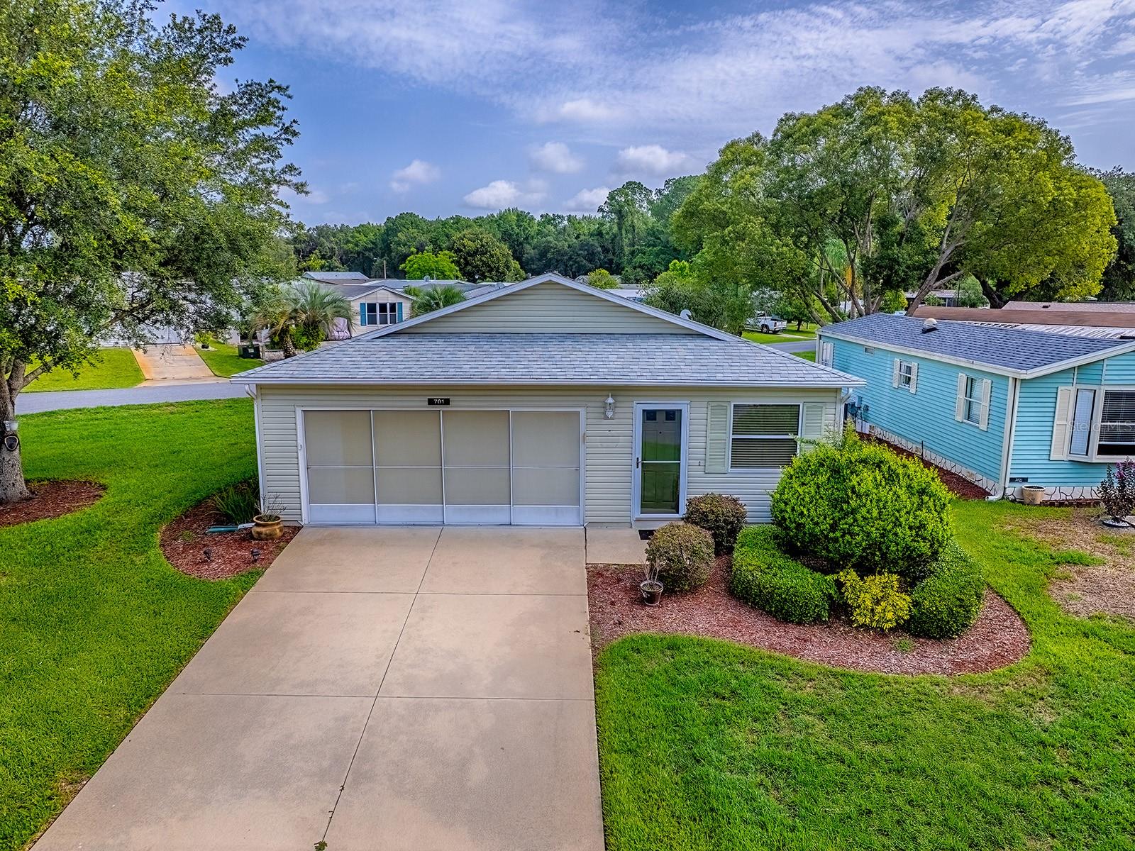 701 COTTAGE PARK LN, LEESBURG, FL, 34748