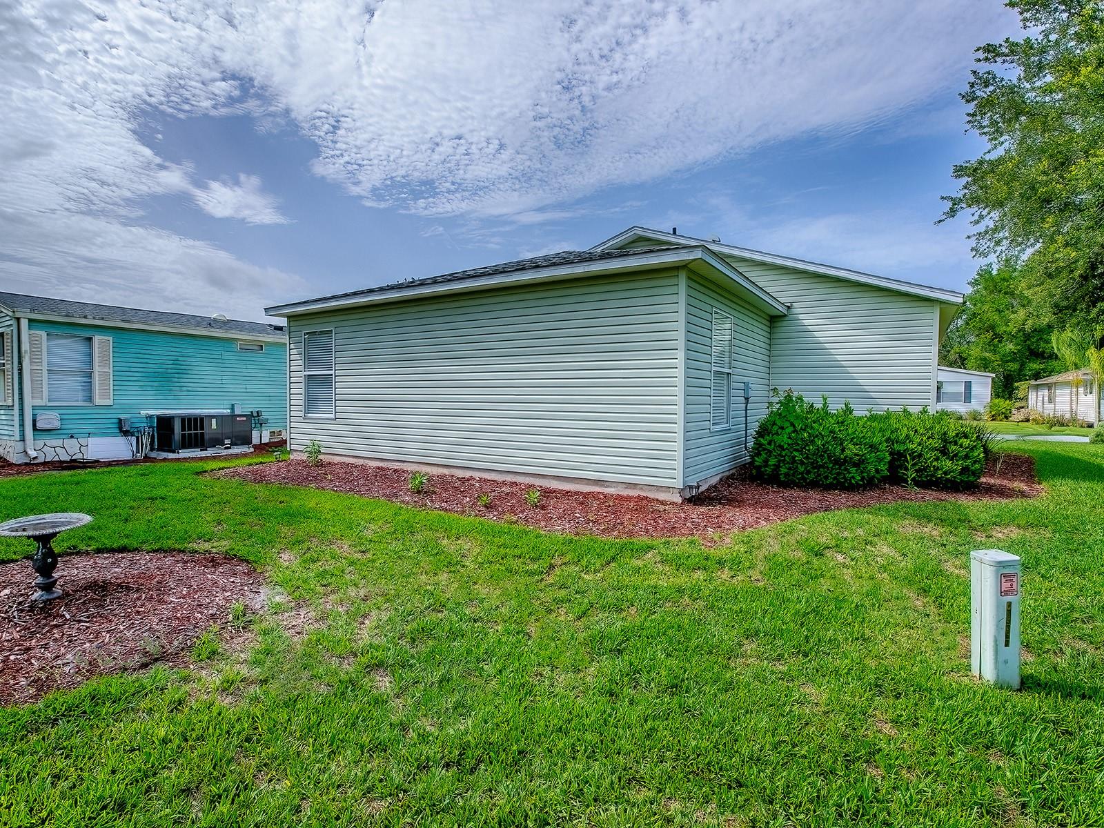 701 COTTAGE PARK LN, LEESBURG, FL, 34748