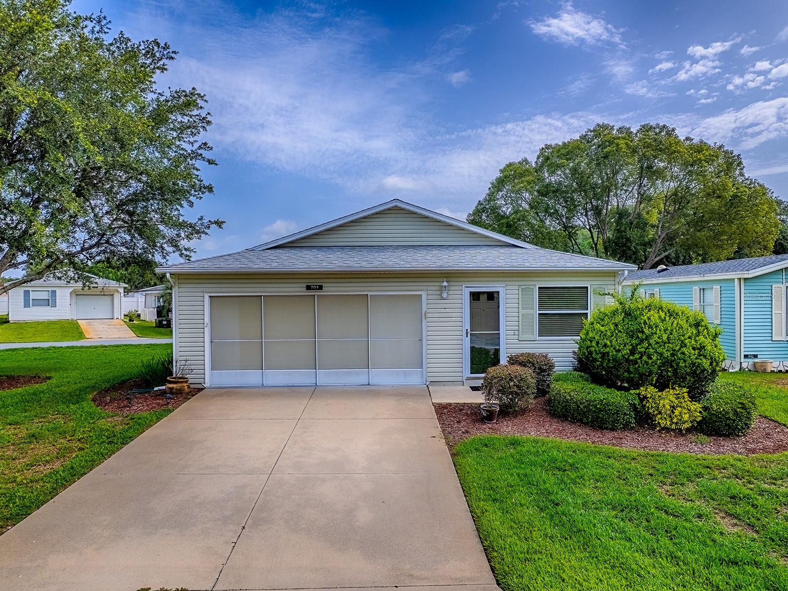 701 COTTAGE PARK LN, LEESBURG, FL, 34748