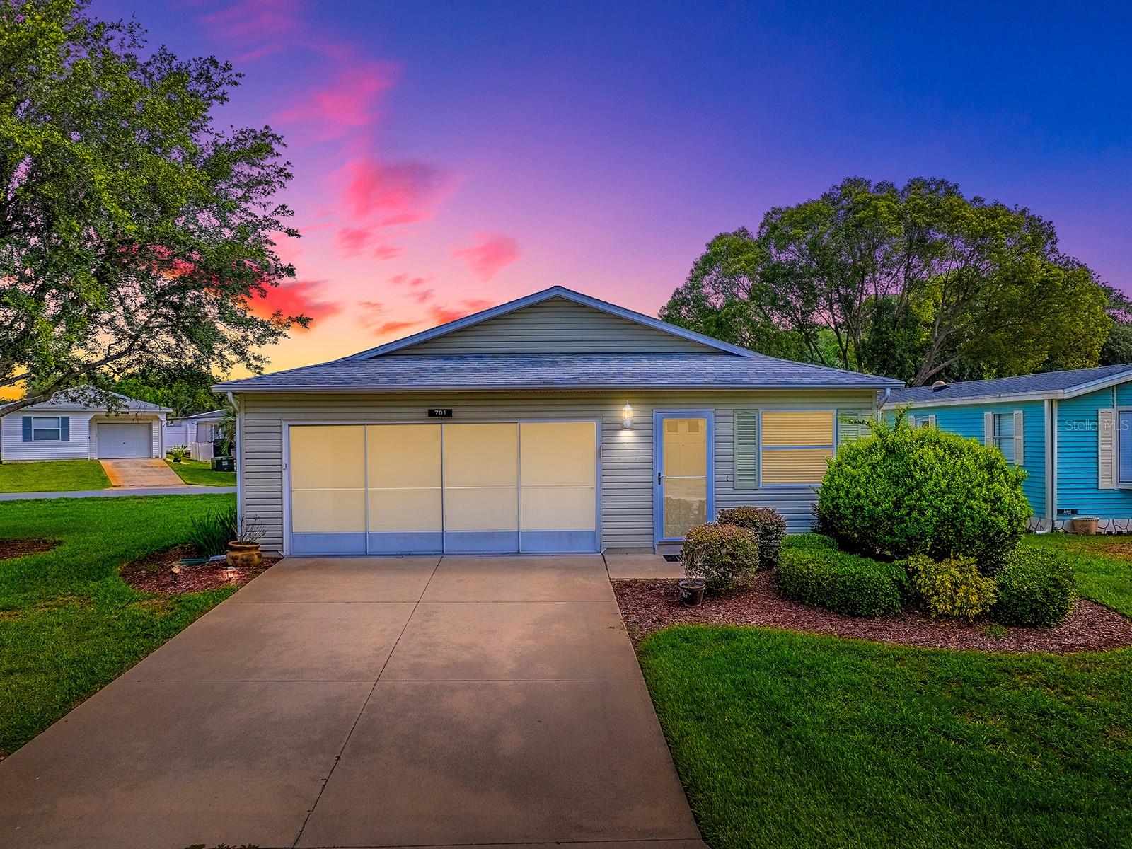 701 COTTAGE PARK LN, LEESBURG, FL, 34748