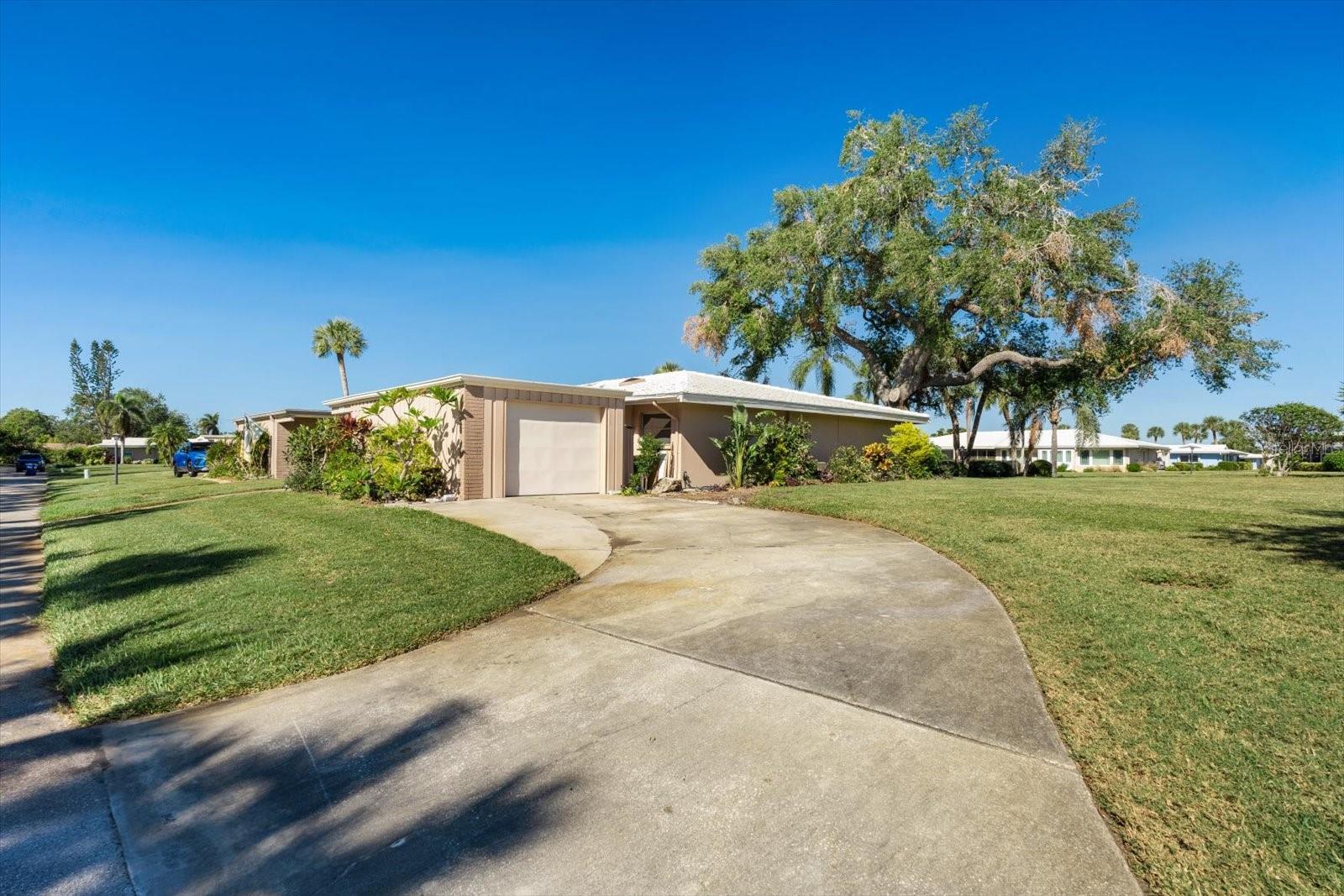 3289 FAIRHAVEN LN #112, SARASOTA, FL, 34239