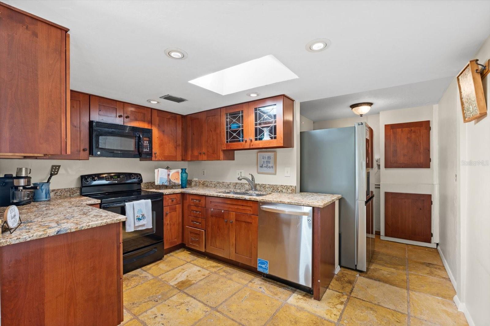 3289 FAIRHAVEN LN #112, SARASOTA, FL, 34239