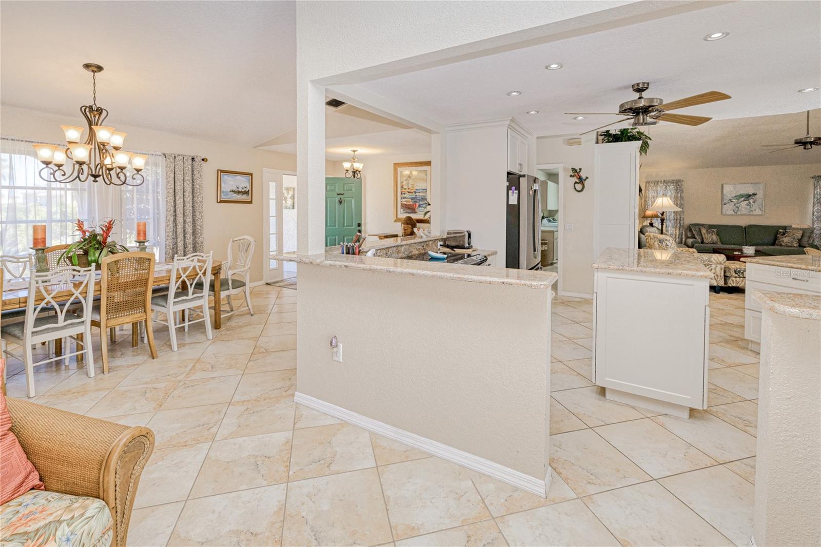 815 VIA FORMIA, PUNTA GORDA, FL, 33950