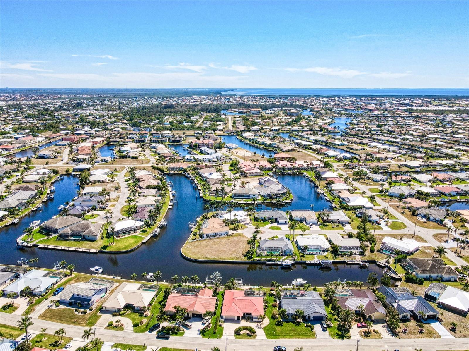 815 VIA FORMIA, PUNTA GORDA, FL, 33950