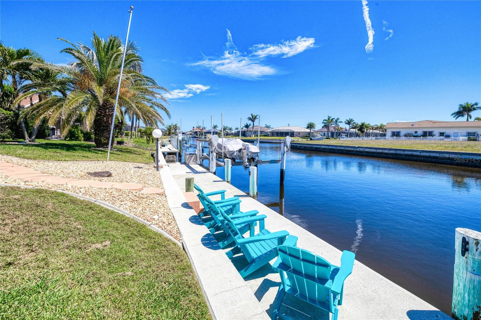 815 VIA FORMIA, PUNTA GORDA, FL, 33950