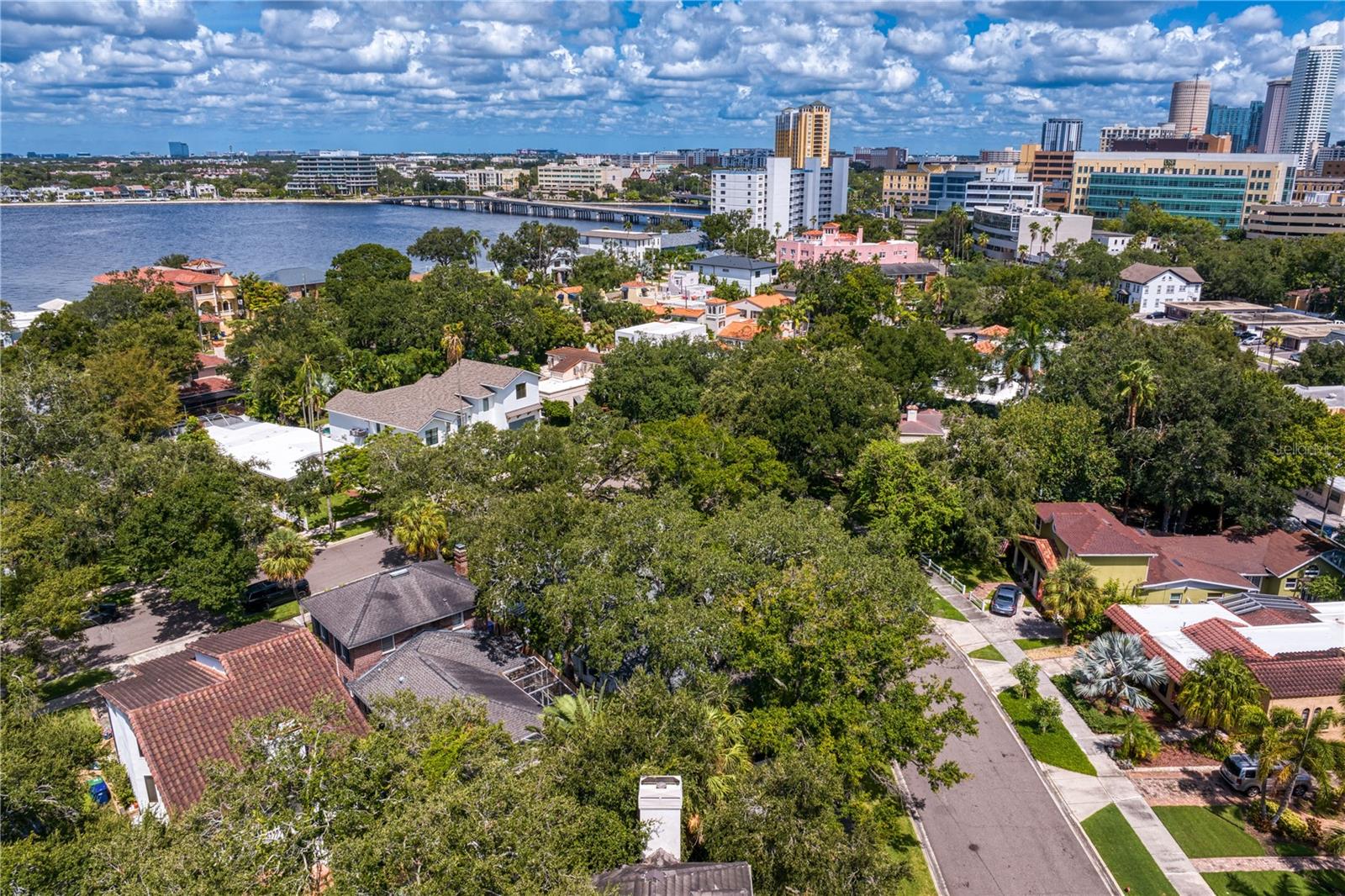 43 AEGEAN AVE, TAMPA, FL, 33606