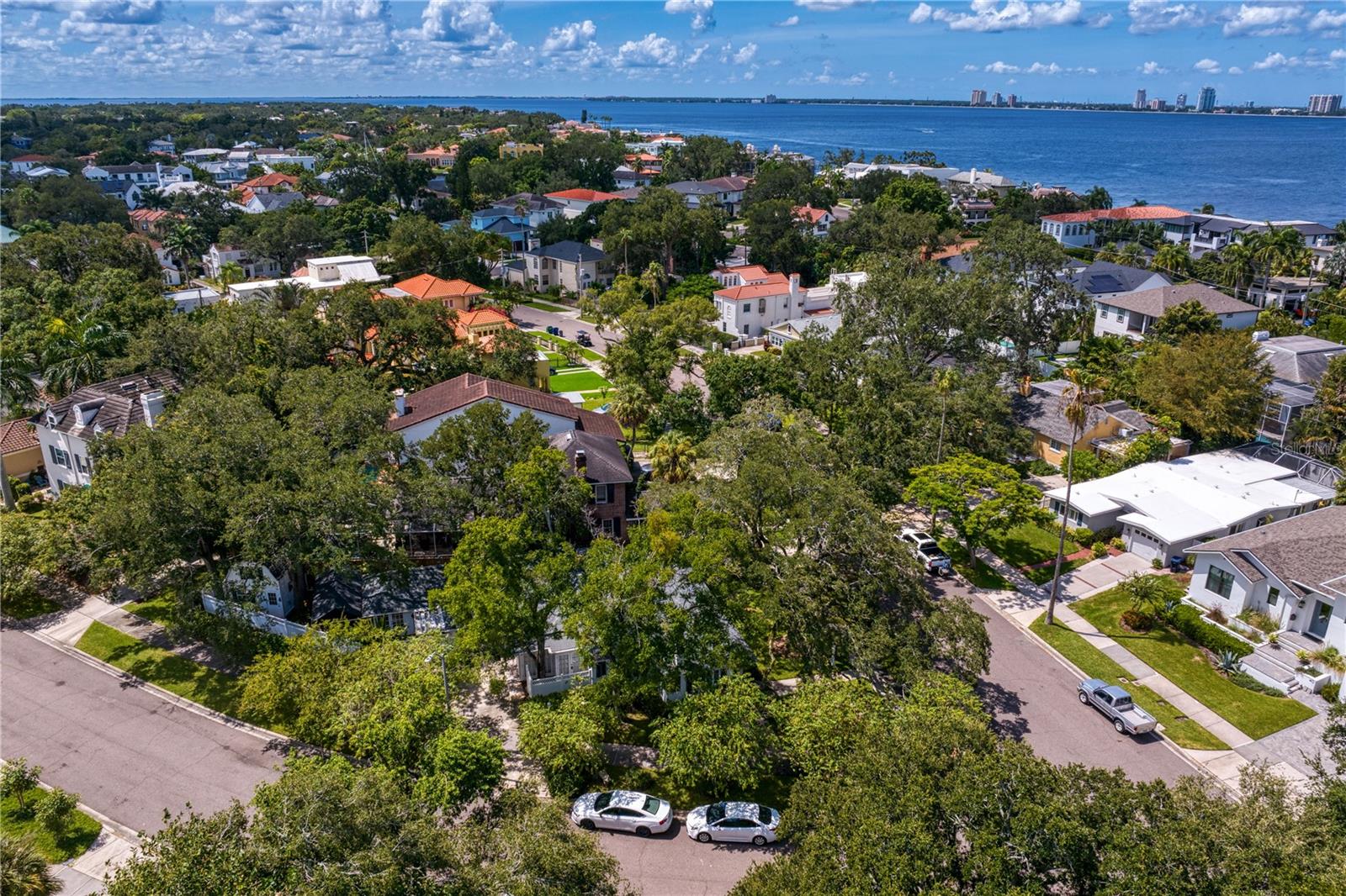 43 AEGEAN AVE, TAMPA, FL, 33606