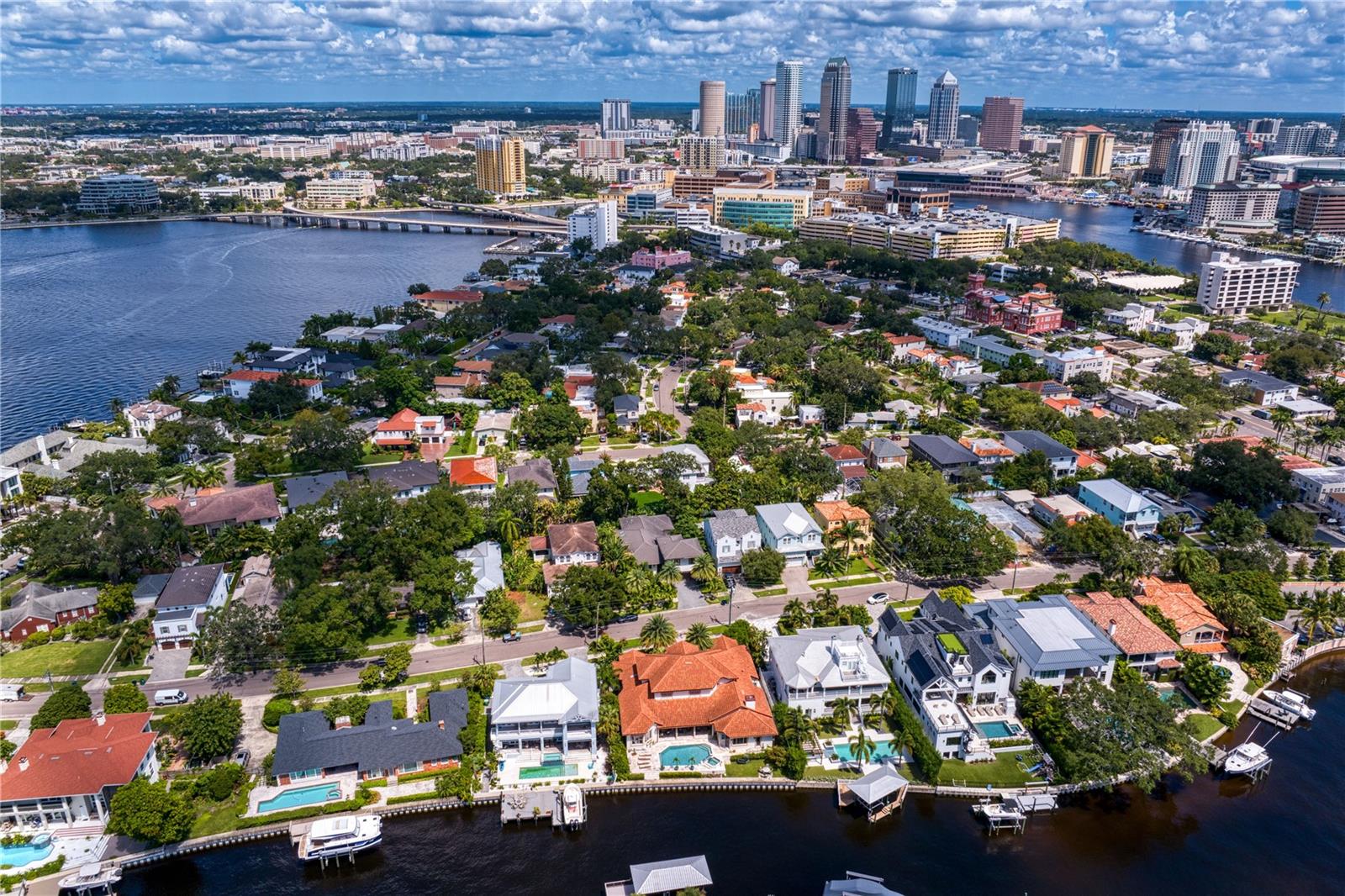 43 AEGEAN AVE, TAMPA, FL, 33606