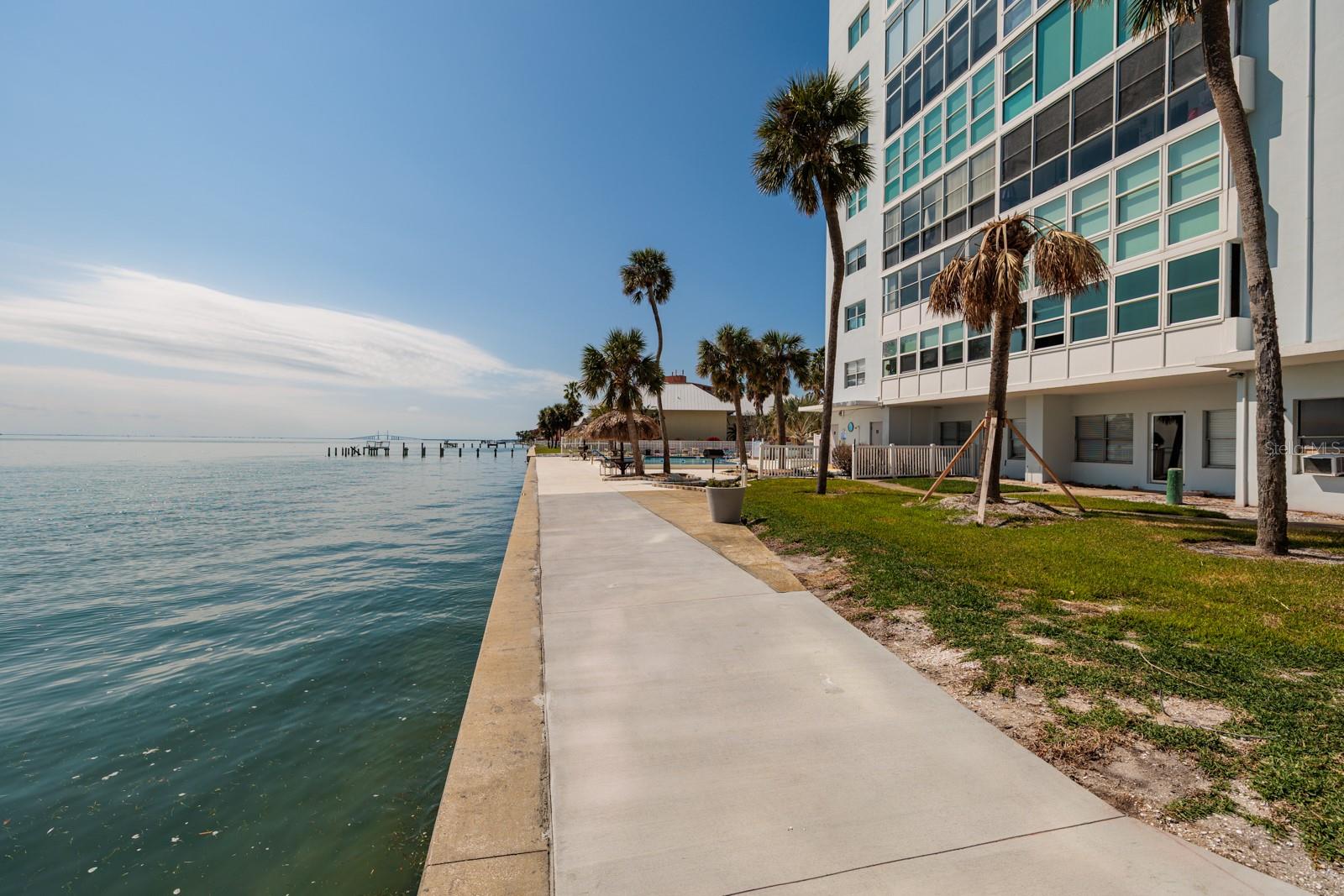 7200 SUNSHINE SKYWAY LN S #3D, ST PETERSBURG, FL, 33711