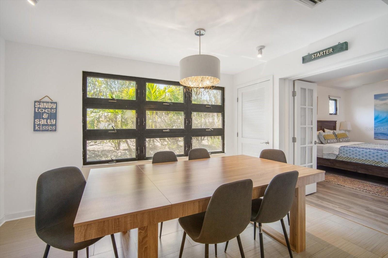402 71ST ST, HOLMES BEACH, FL, 34217