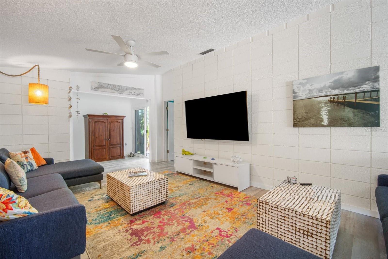 402 71ST ST, HOLMES BEACH, FL, 34217
