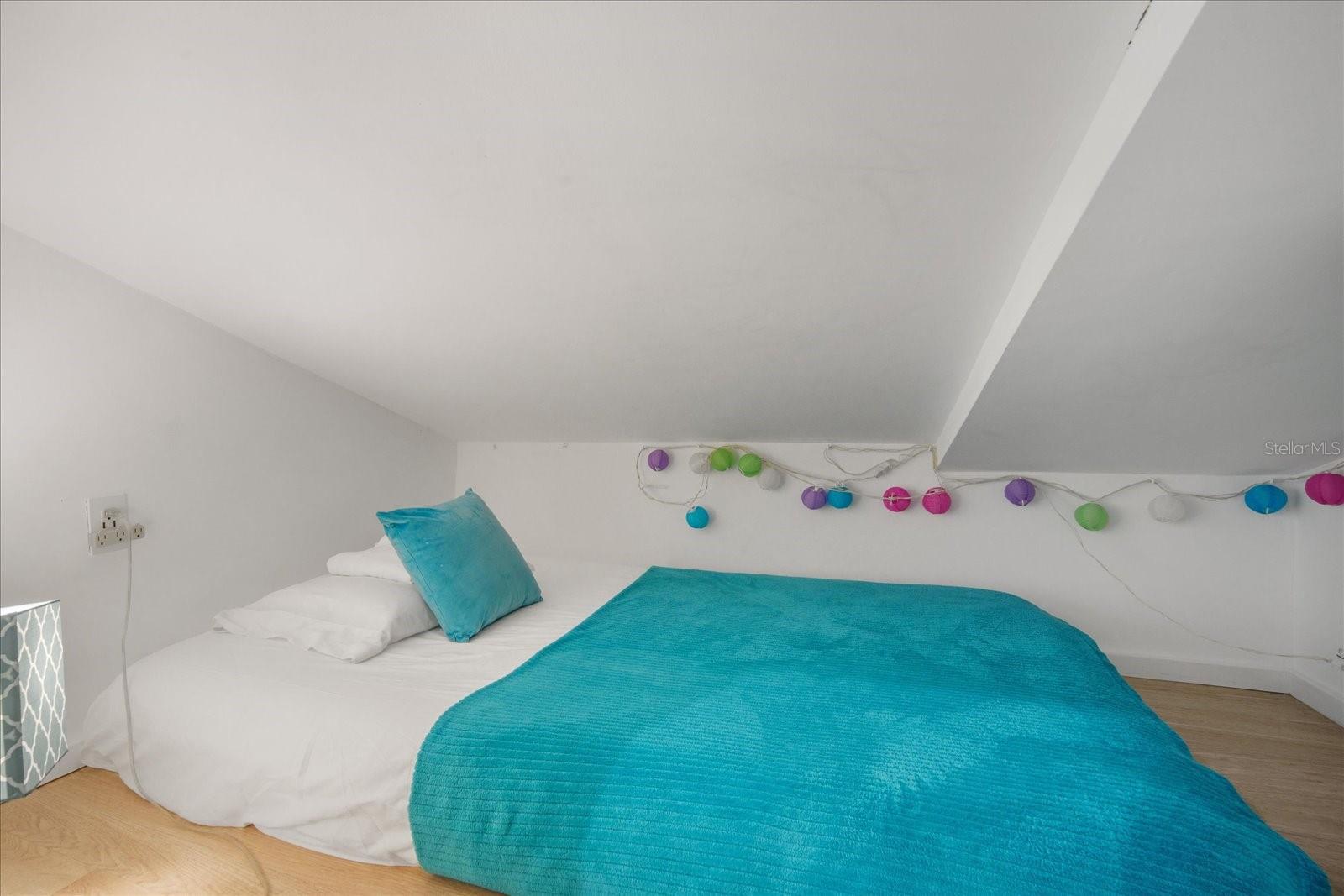 402 71ST ST, HOLMES BEACH, FL, 34217