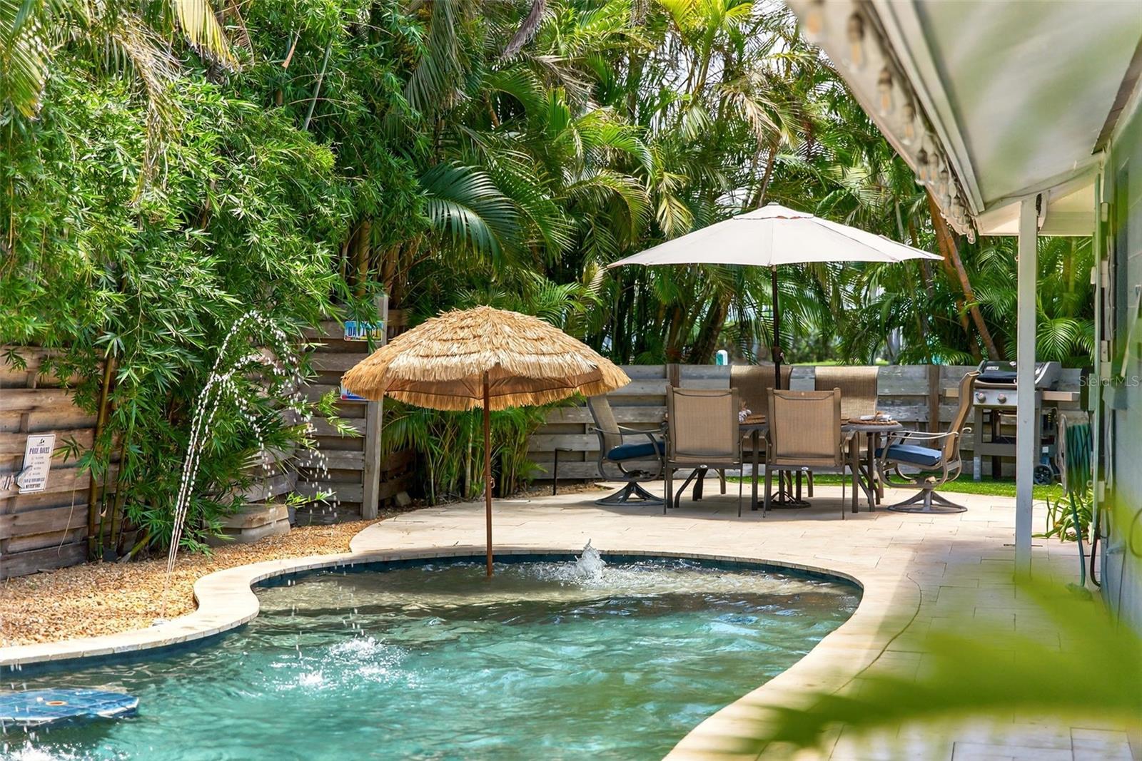 402 71ST ST, HOLMES BEACH, FL, 34217