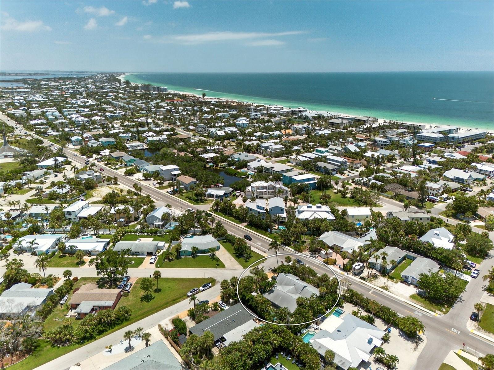 402 71ST ST, HOLMES BEACH, FL, 34217