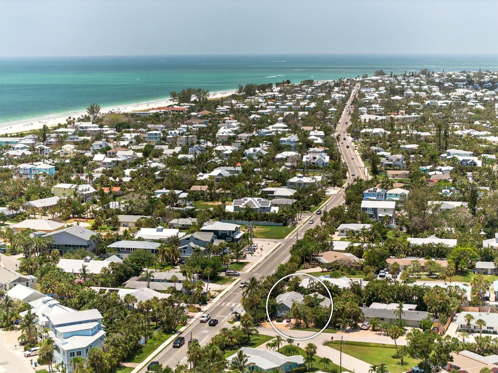 402 71ST ST, HOLMES BEACH, FL, 34217