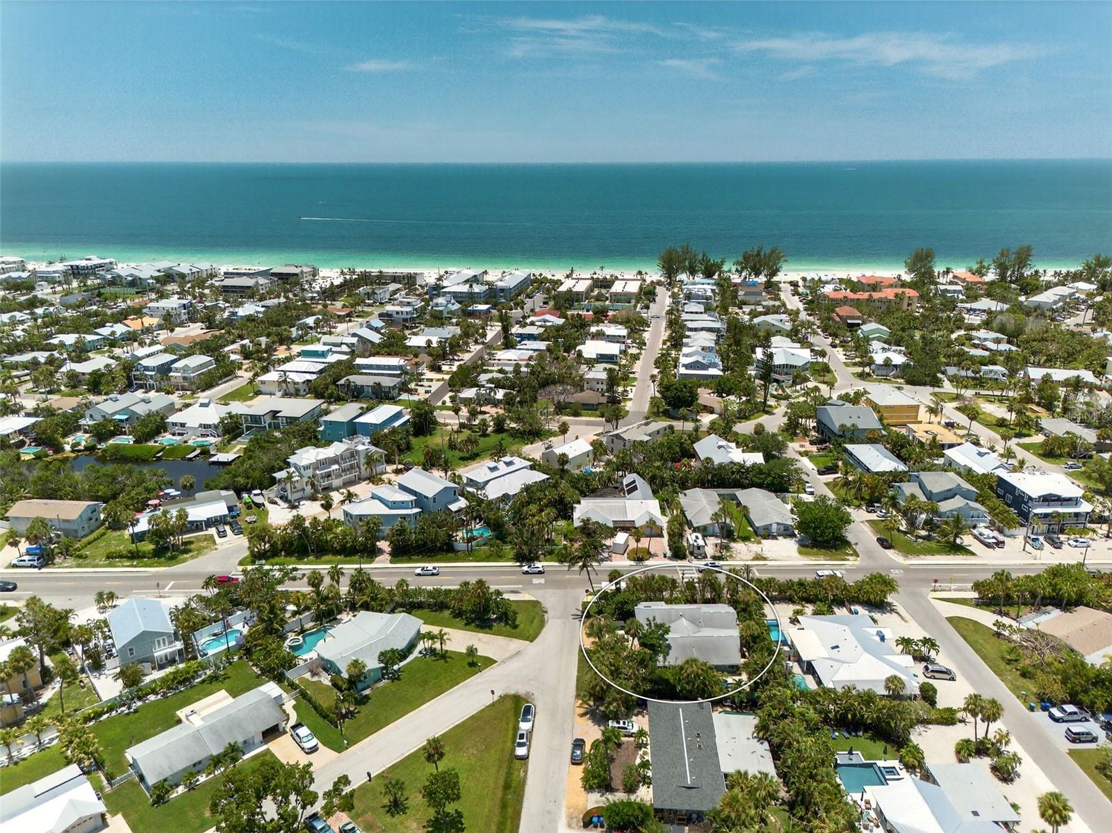 402 71ST ST, HOLMES BEACH, FL, 34217