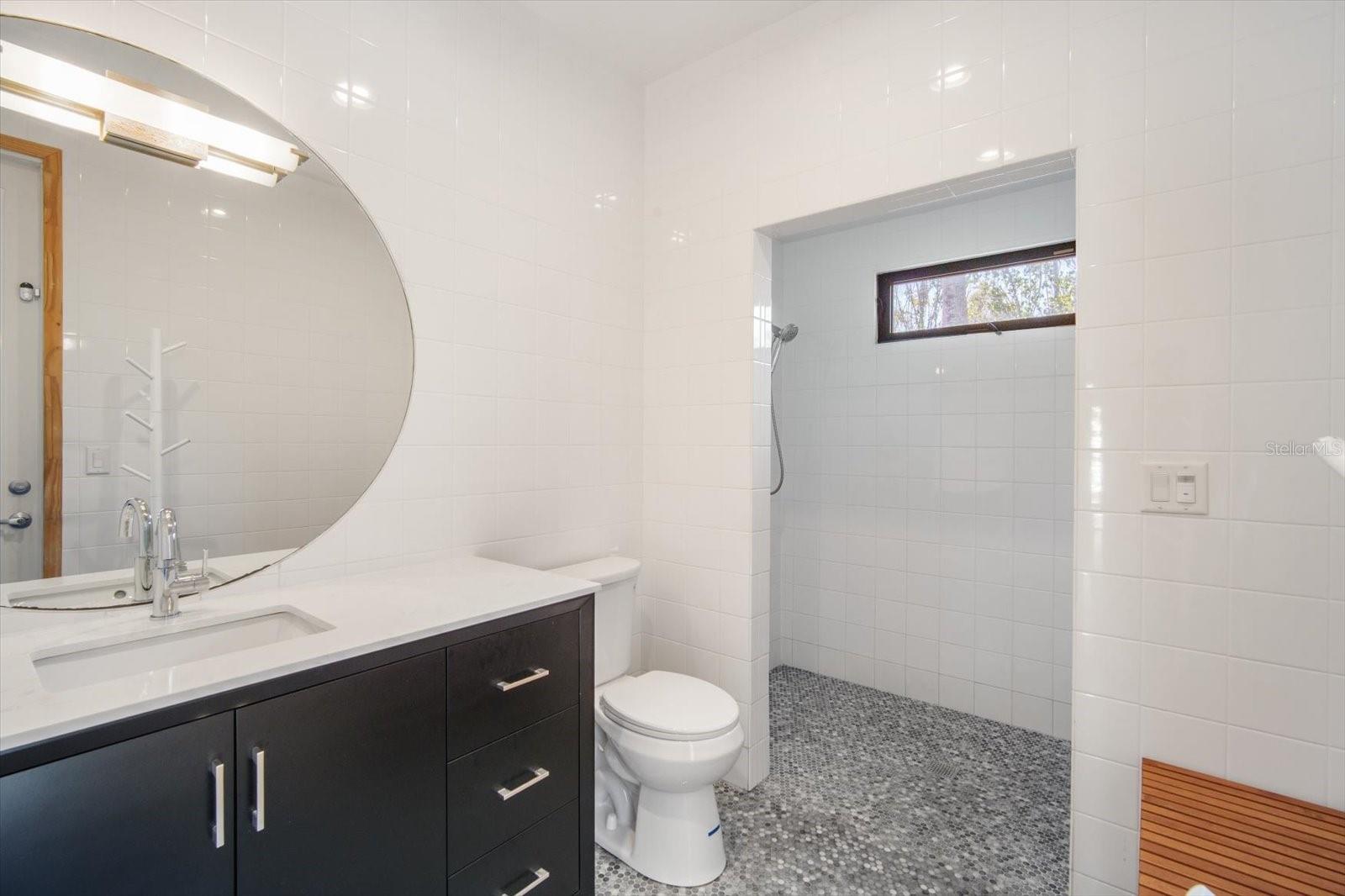 402 71ST ST, HOLMES BEACH, FL, 34217