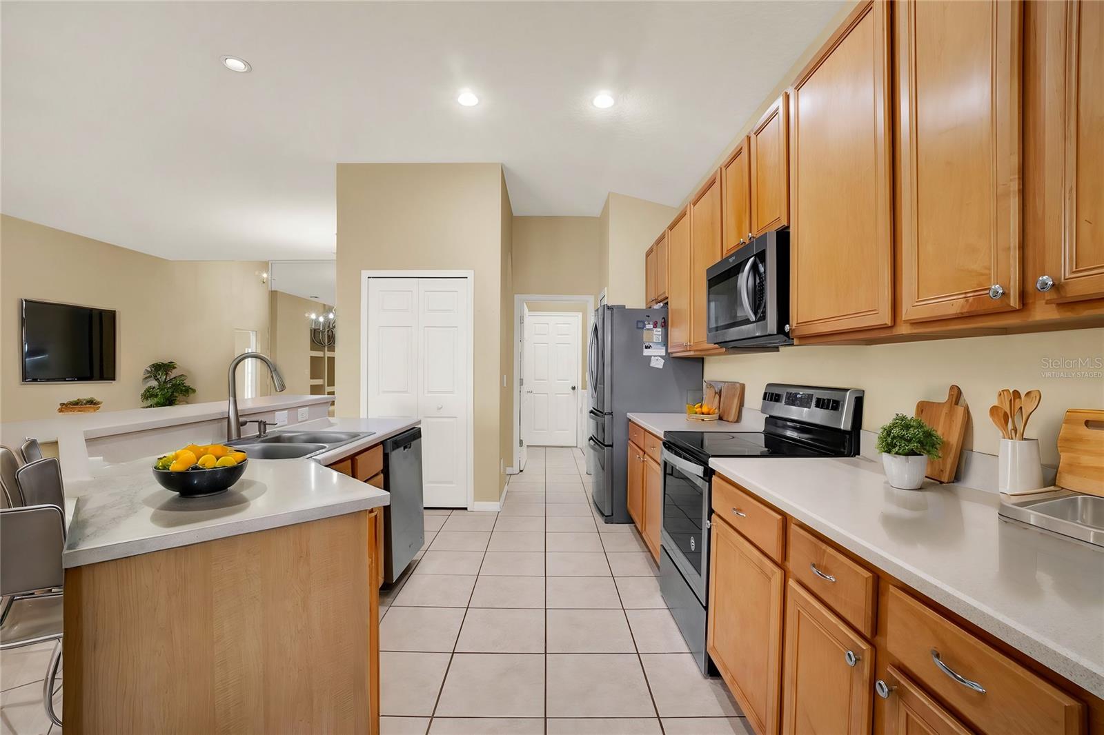 4900 MARBELLA ISLE DR, ORLANDO, FL, 32837