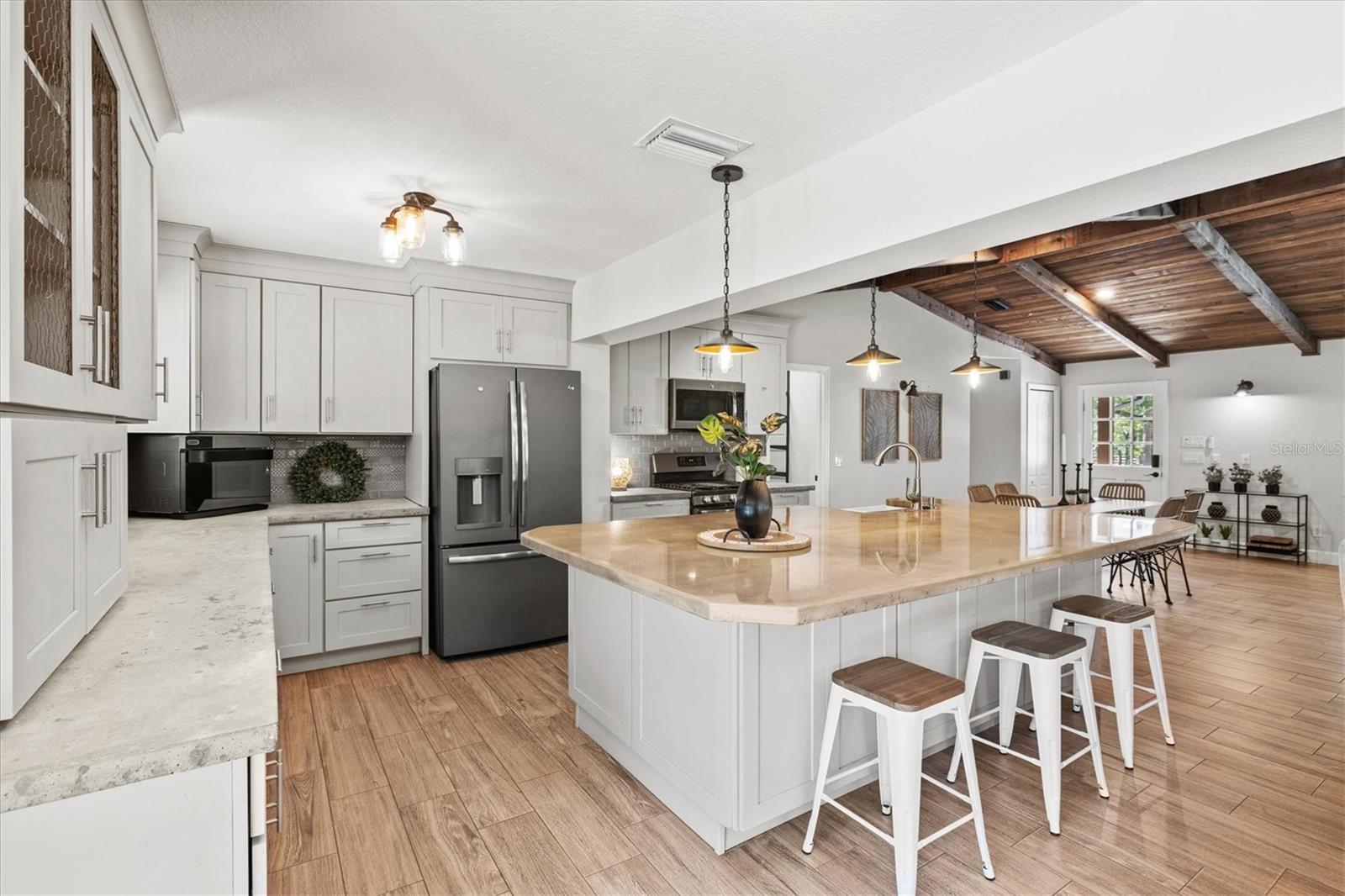 8902 TROPICAIRE BLVD, NORTH PORT, FL, 34291