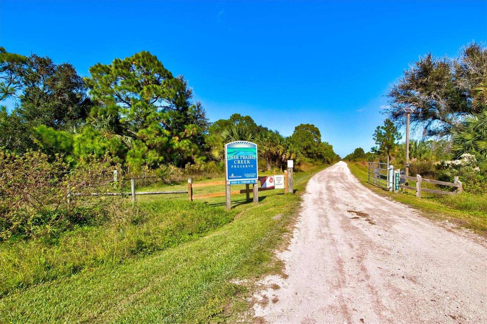 8902 TROPICAIRE BLVD, NORTH PORT, FL, 34291