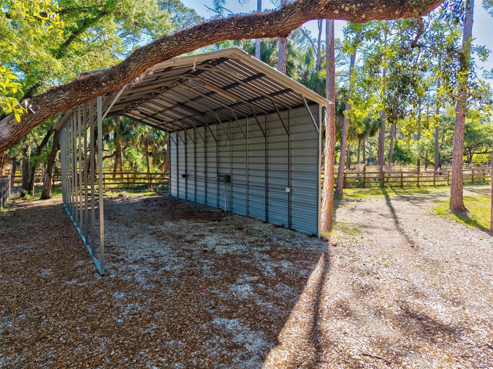 8902 TROPICAIRE BLVD, NORTH PORT, FL, 34291