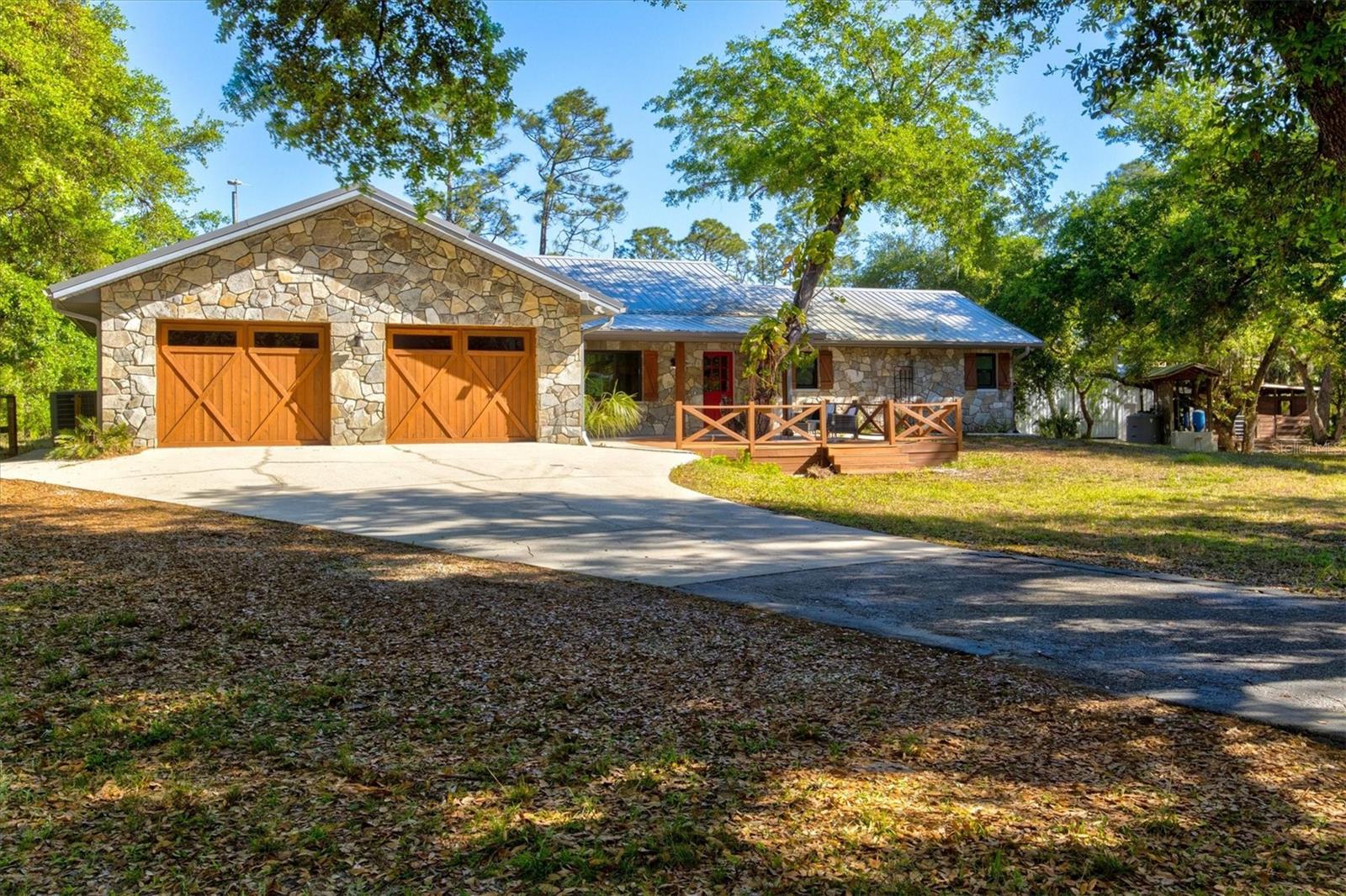 8902 TROPICAIRE BLVD, NORTH PORT, FL, 34291