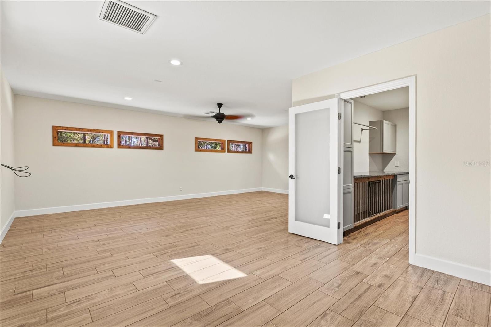 8902 TROPICAIRE BLVD, NORTH PORT, FL, 34291