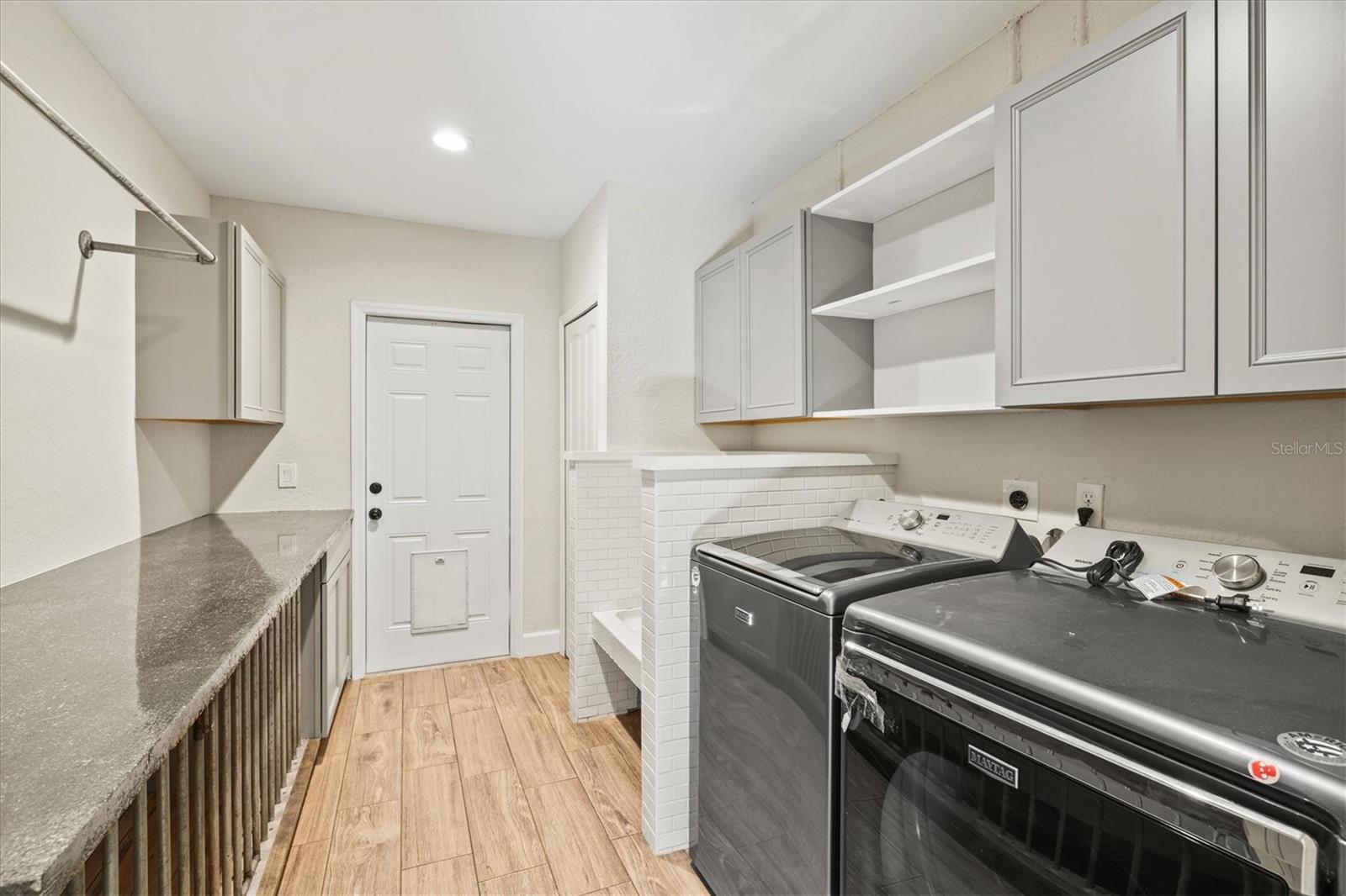 8902 TROPICAIRE BLVD, NORTH PORT, FL, 34291