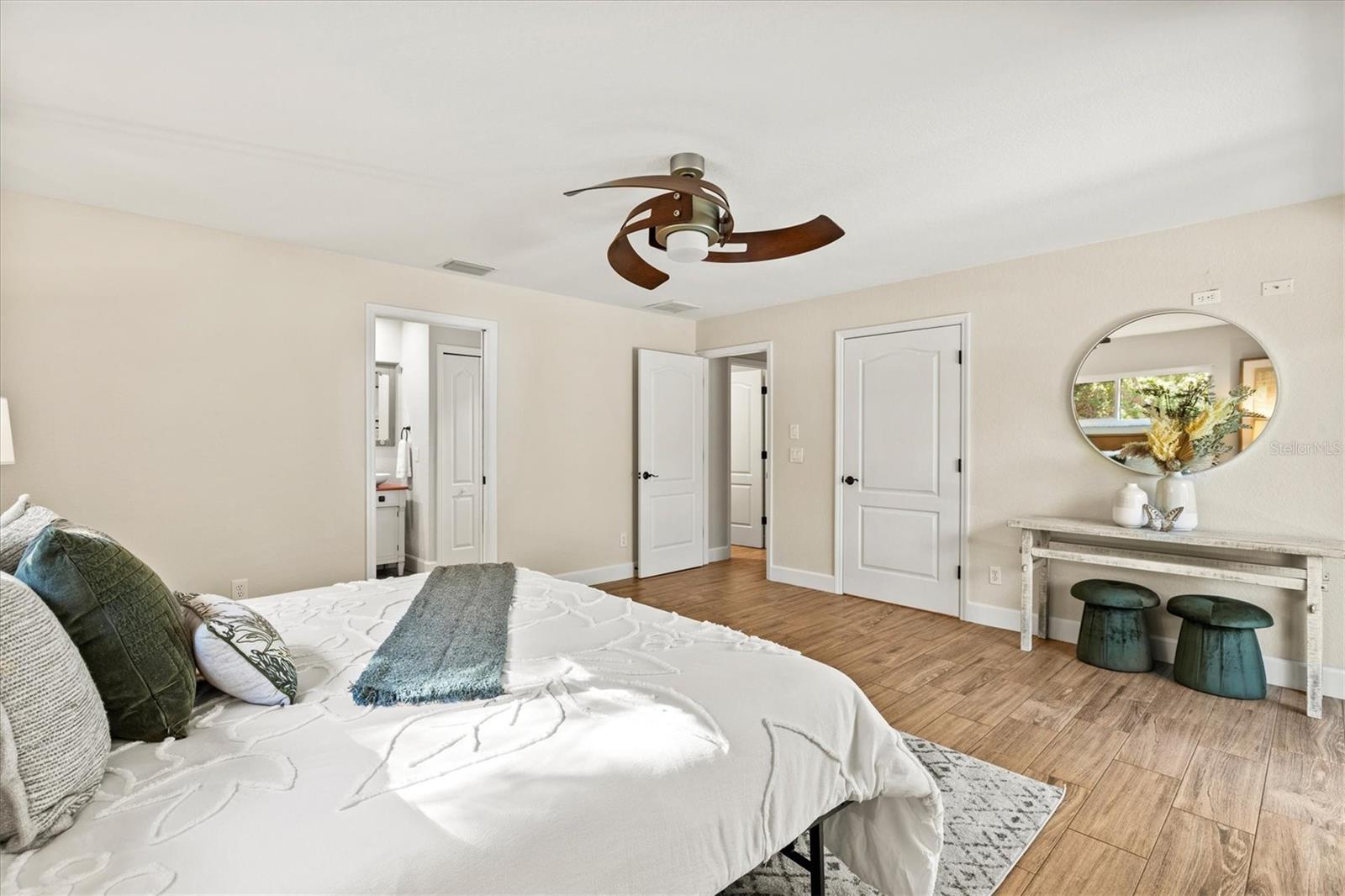 8902 TROPICAIRE BLVD, NORTH PORT, FL, 34291