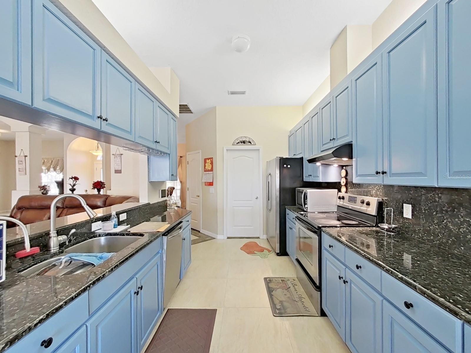 9711 WYDELLA ST, RIVERVIEW, FL, 33569