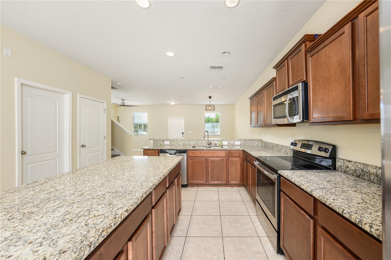 1192 SEBURN RD, APOPKA, FL, 32703