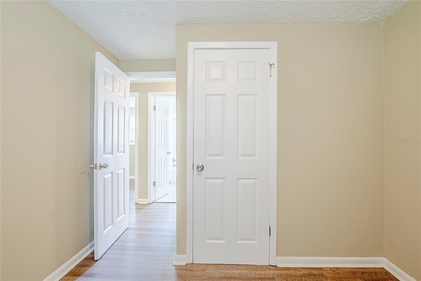 4218 E PARIS ST, TAMPA, FL, 33610