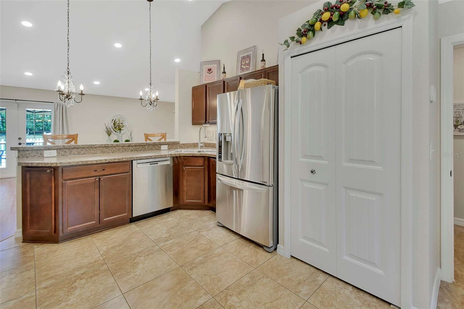 53731 RIVERTRACE RD, ASTOR, FL, 32102