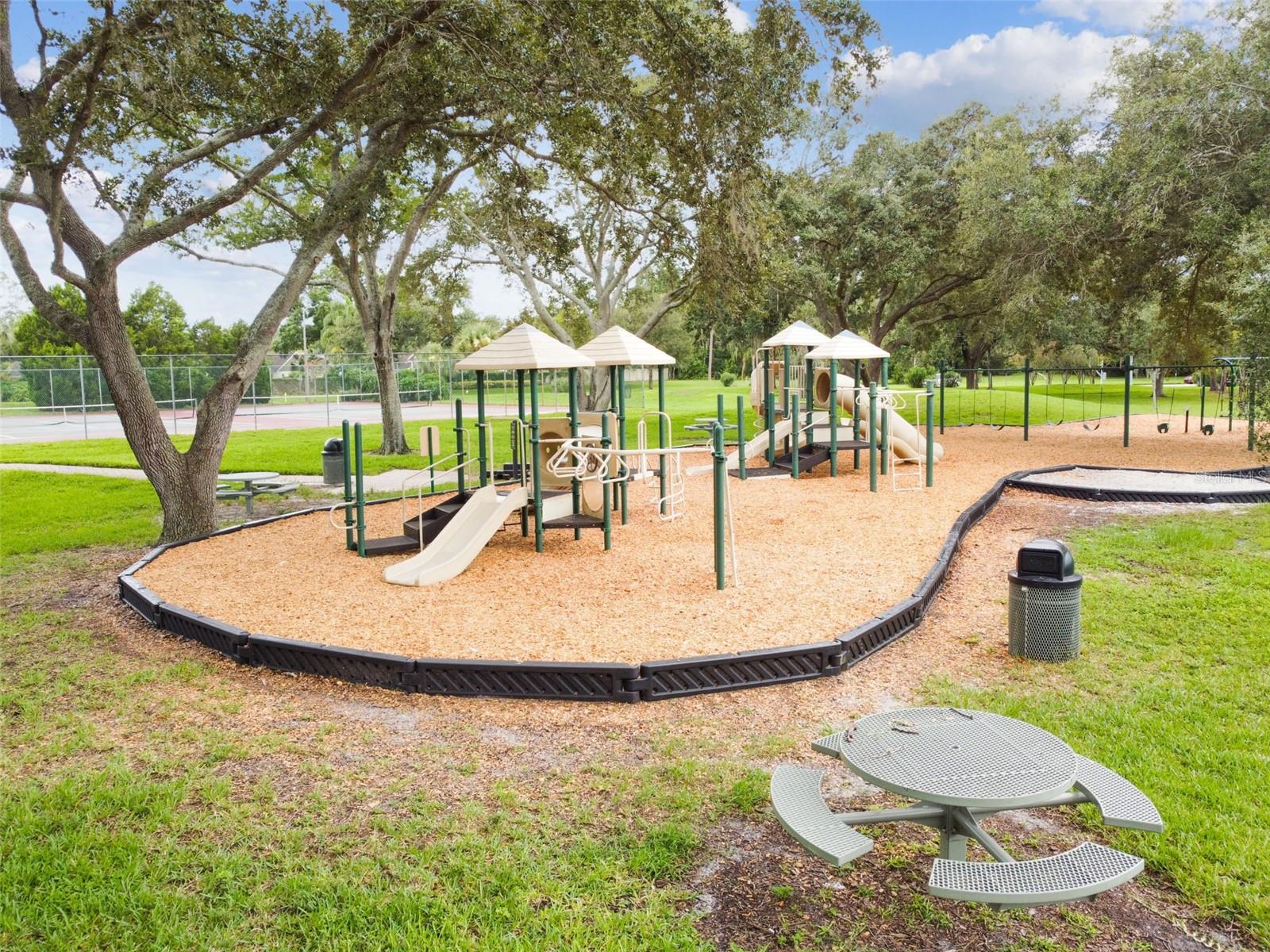 14005 TROUVILLE DR, TAMPA, FL, 33624